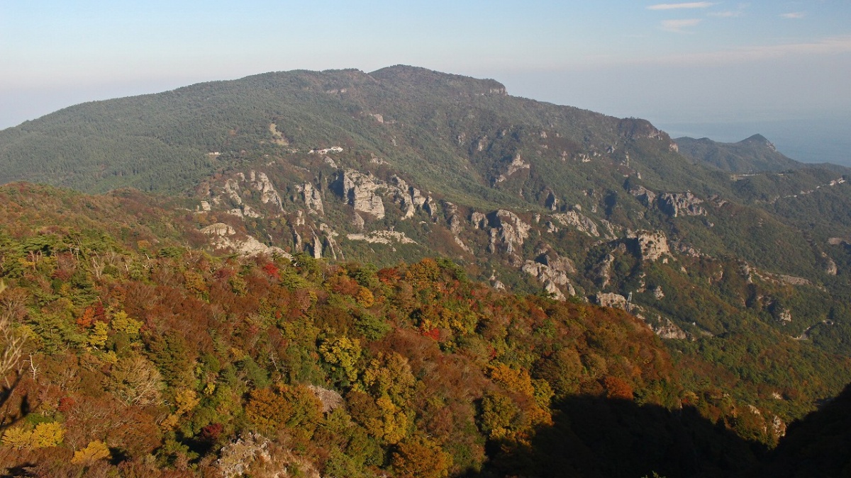 紅葉情報 第3弾 小豆島の観光なら寒霞渓ロープウェイへ 日本三大渓谷美 国立公園 寒霞渓 小豆島観光